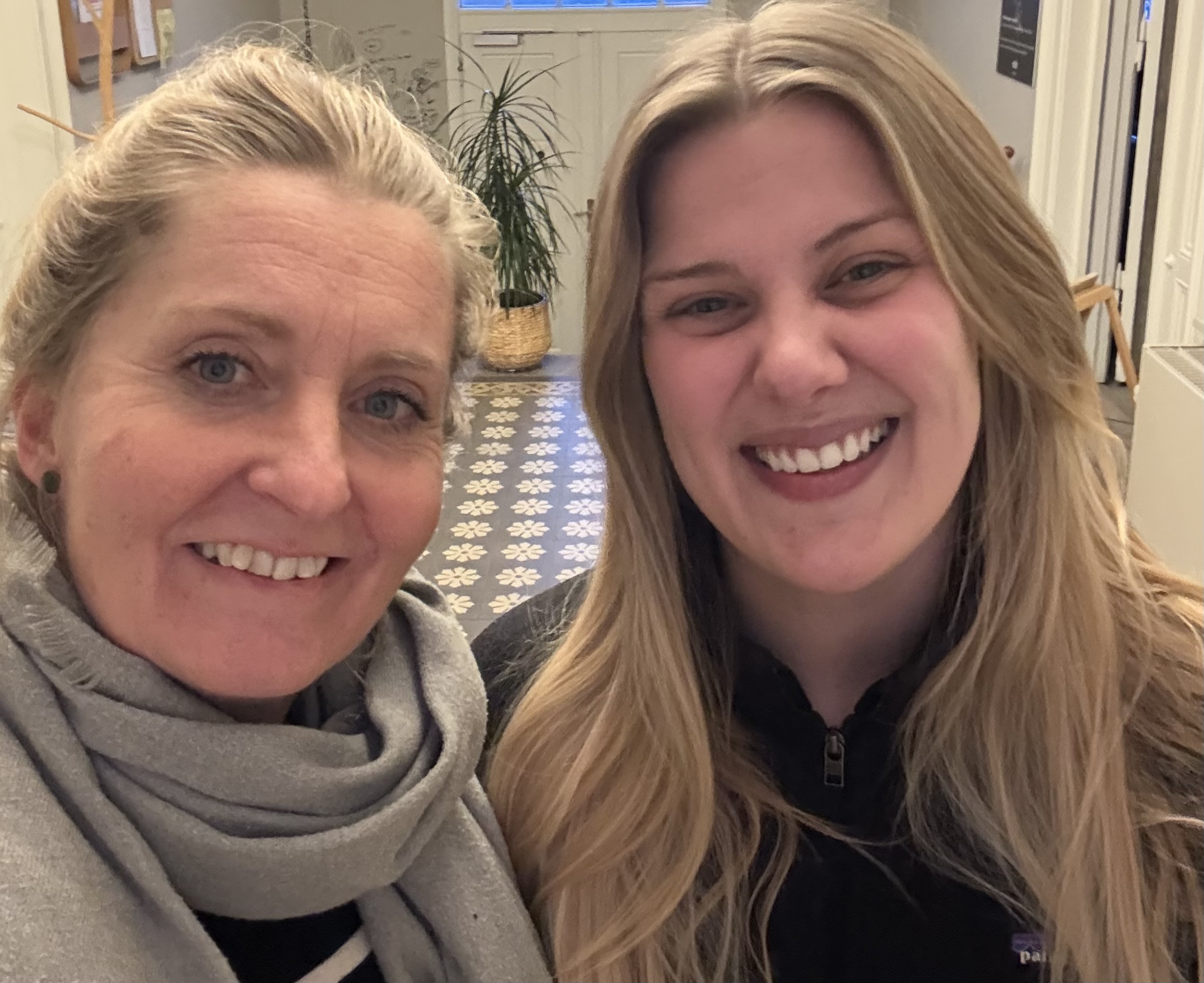 🎙️🎧 Hvorfor bytte en kometkarriere ud med politik, når prisen er trusler, tab af venner og modvind?